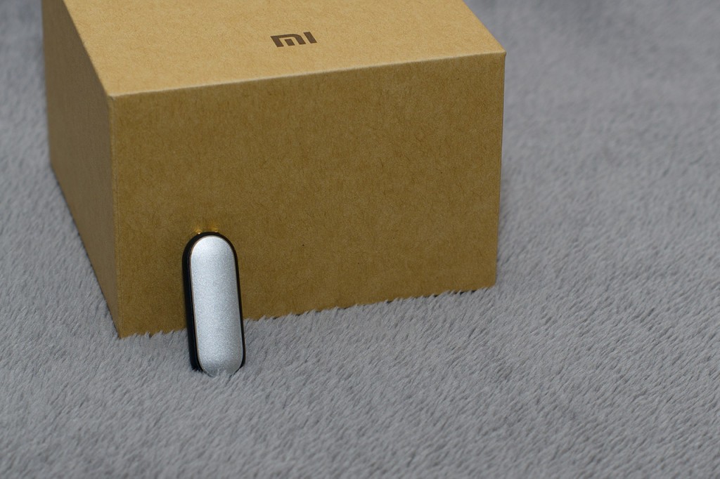 MIband1